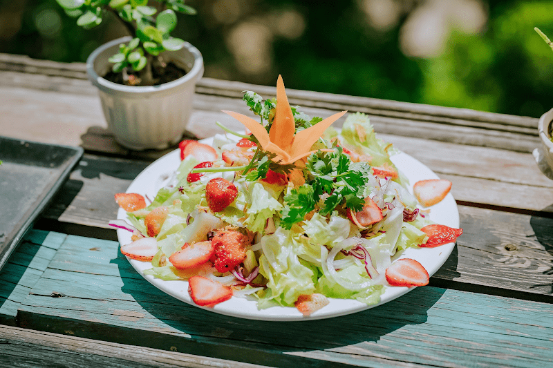 Salad dâu tây ngọt ngào